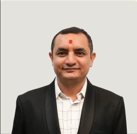 Dr. Amit Thakkar